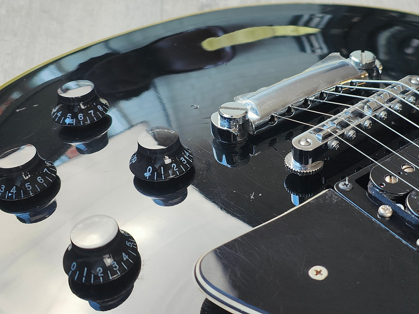 1988 Burny Japan RLC-60 Les Paul Custom (Black)