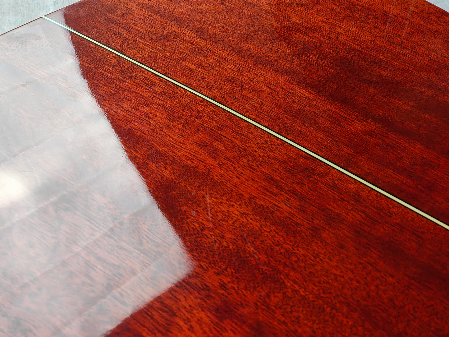 1990 Morris MD-512 Dreadnought Acoustic Guitar (Sunburst)