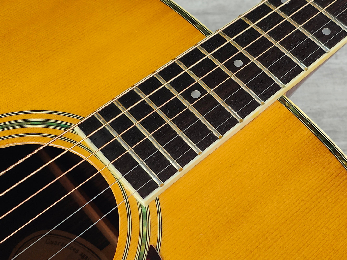 1980's Morris W-35 Dreadnaught Japanese Acoustic Guitar (Natural)