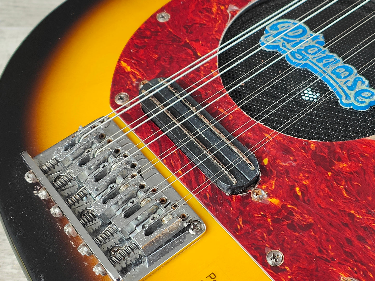 2000's Pignose PGG-TWIN 6/12 Short Scale Doubleneck (Sunburst)