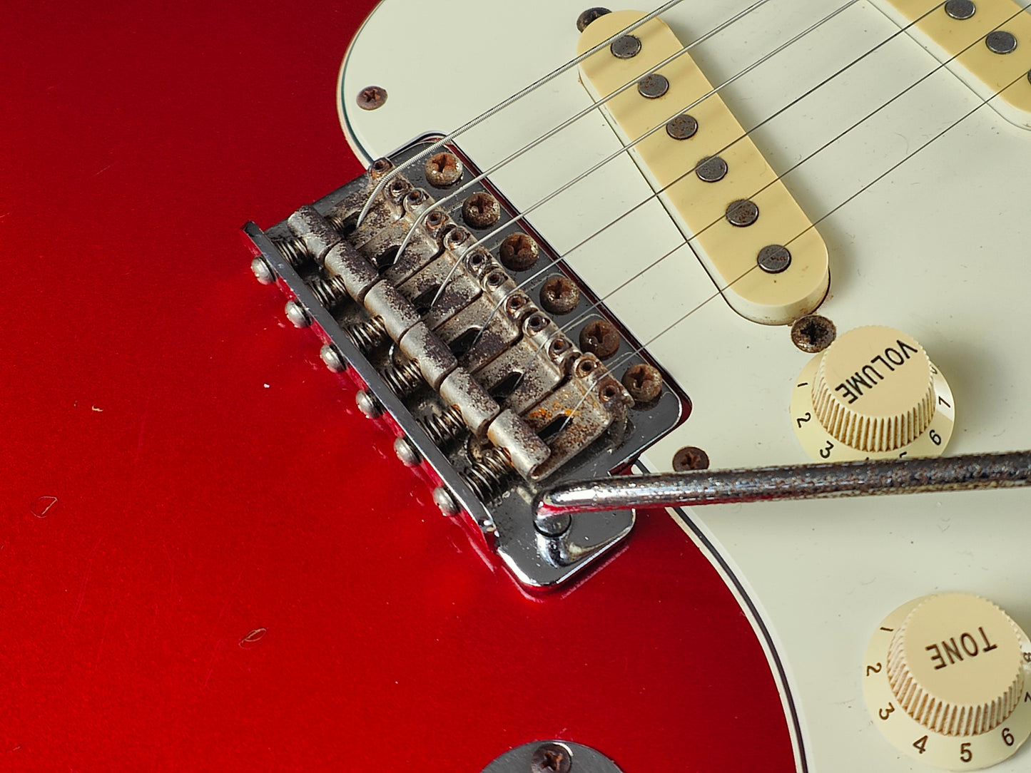 1993 Fender Japan ST62-53 '62 Reissue Stratocaster (Candy Apple Red)