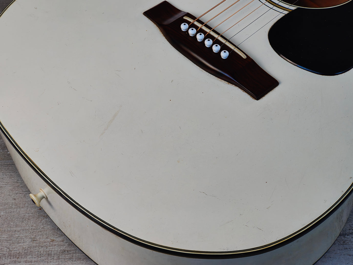 1970's Suzuki Japan F-90W Folk Acoustic Guitar (White)