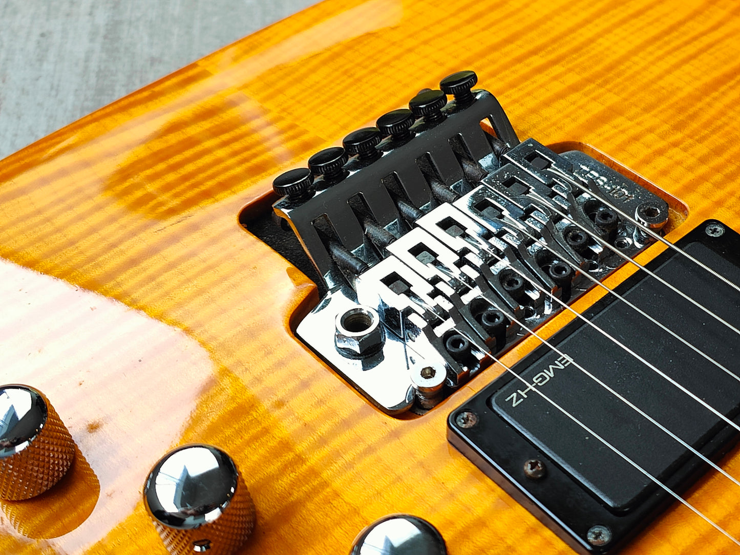 1998 Jackson Stars Japan ADK-905 Arch Top Dinky Superstrat (Flame Amber)