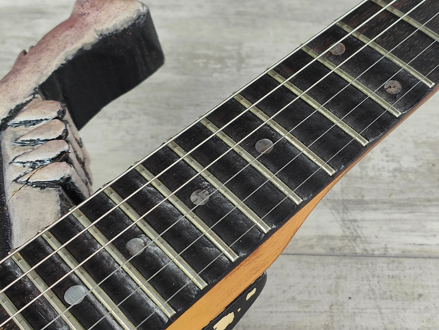 1980's Charvel Japan Model 2 (I don't know what else to say)