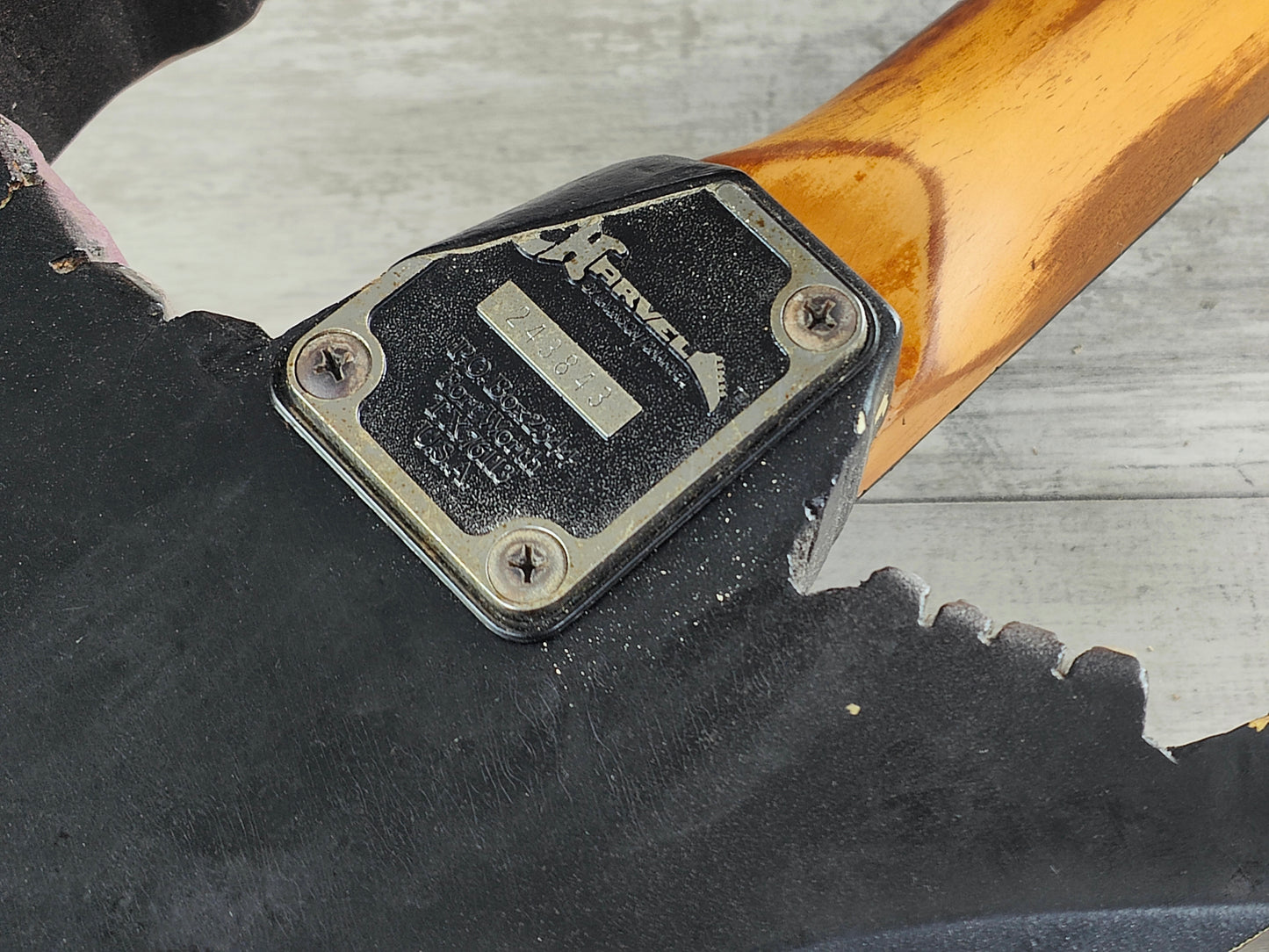 1980's Charvel Japan Model 2 (I don't know what else to say)