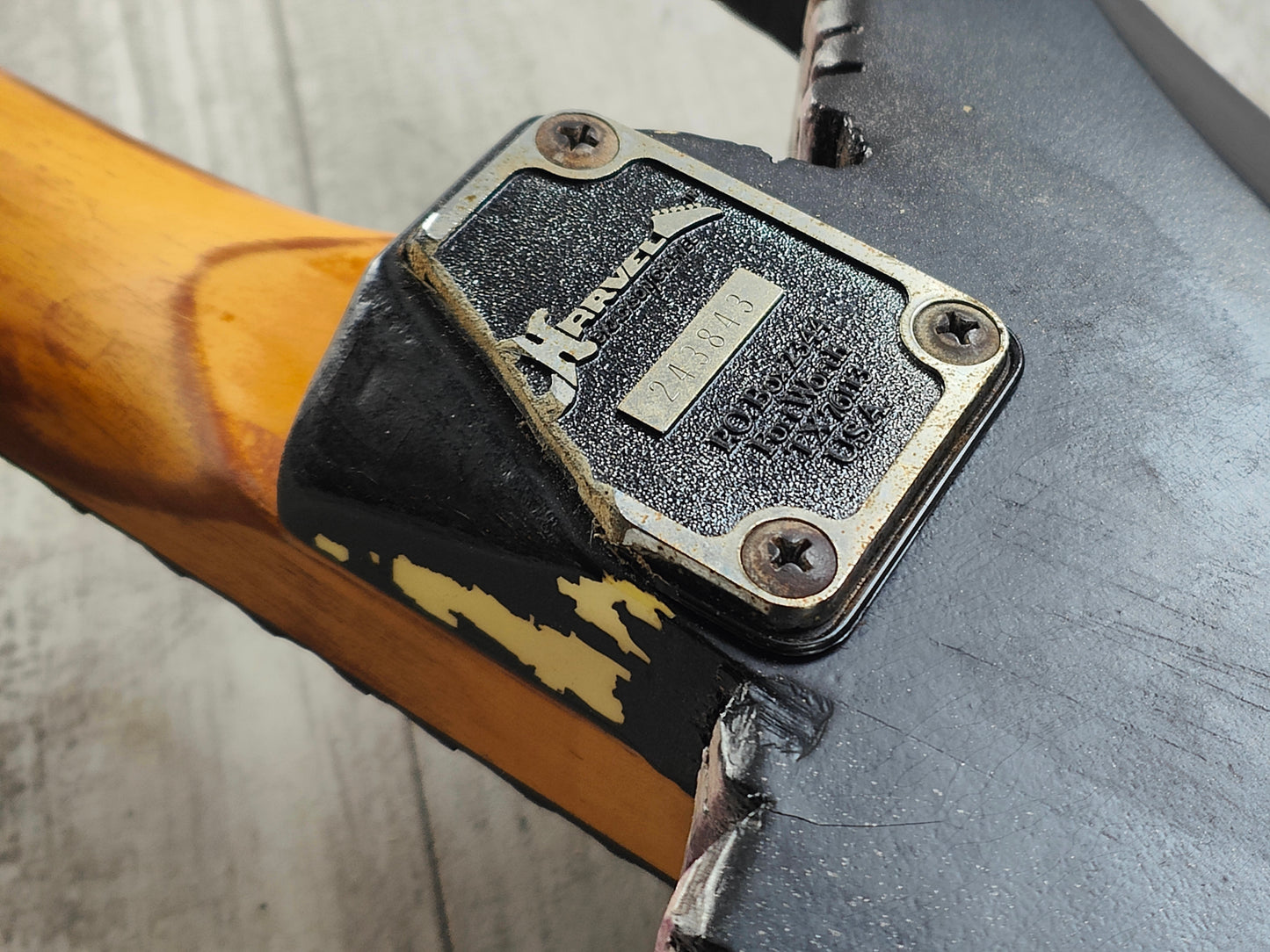 1980's Charvel Japan Model 2 (I don't know what else to say)