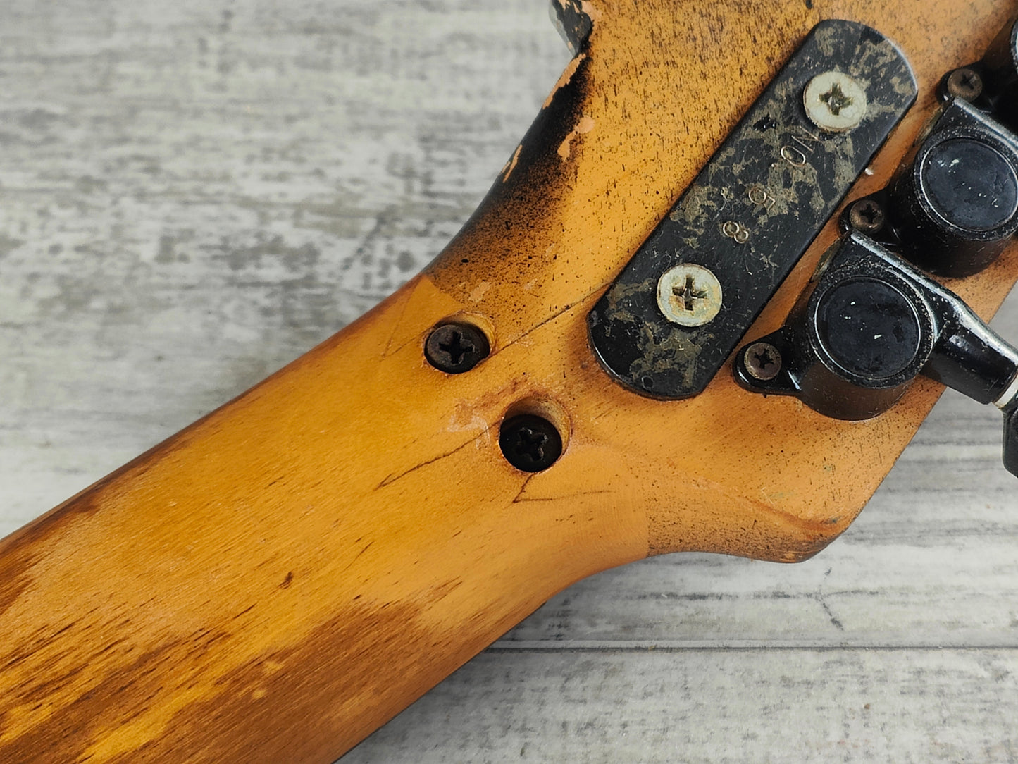 1980's Charvel Japan Model 2 (I don't know what else to say)