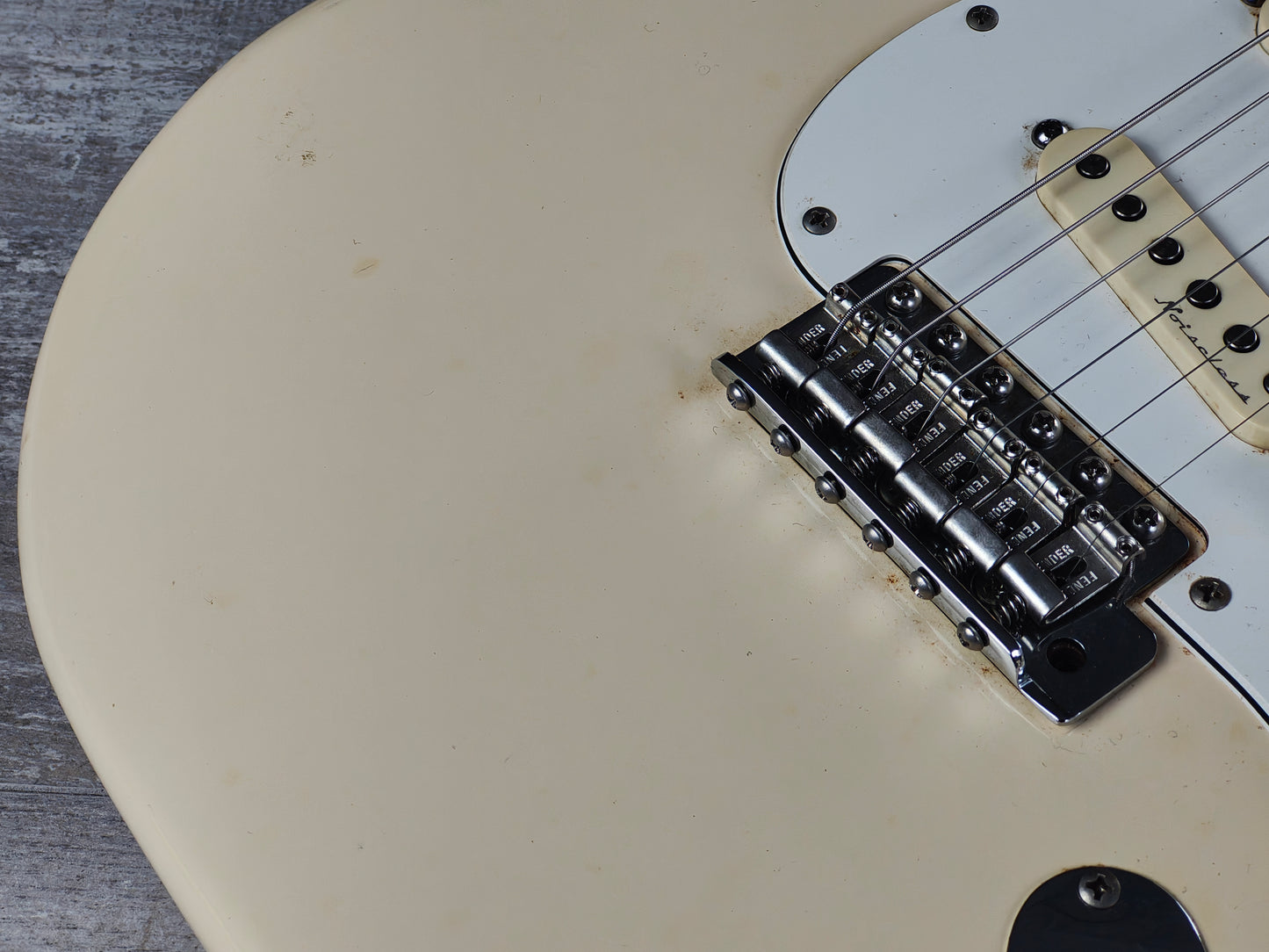 2010 Fender Japan ST72-RB Blackmore '72 Reissue Scalloped Stratocaster (White)
