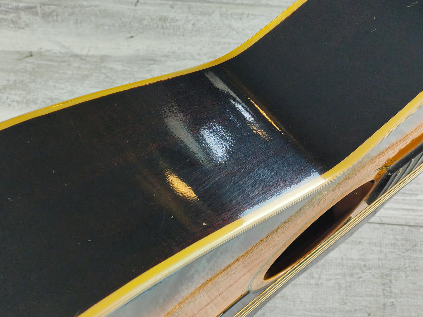 1970's Yamaki Japan F-15 Folk Acoustic Guitar (Brown Sunburst)