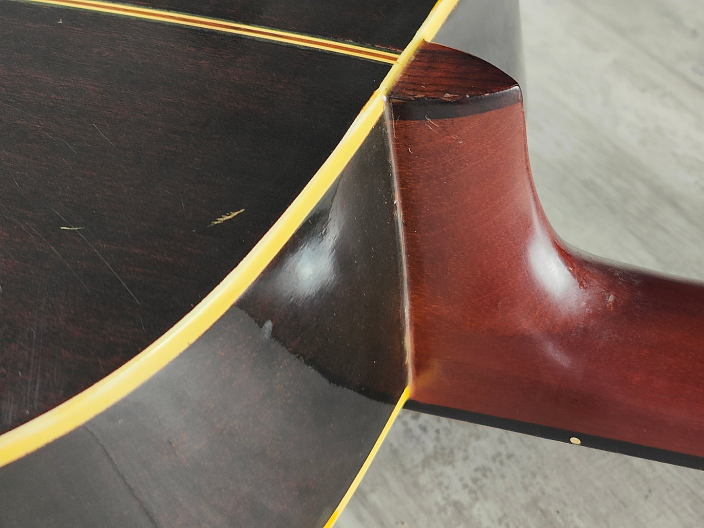 1970's Yamaki Japan F-15 Folk Acoustic Guitar (Brown Sunburst)