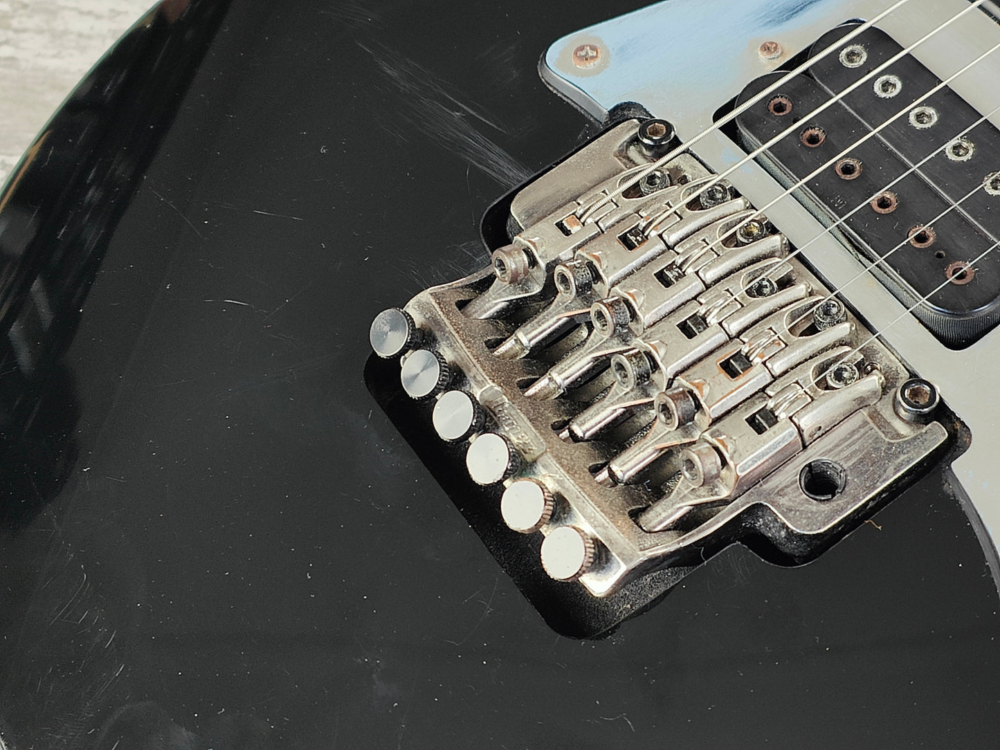 2007 Ibanez RG350EX HSH Superstrat (Black)