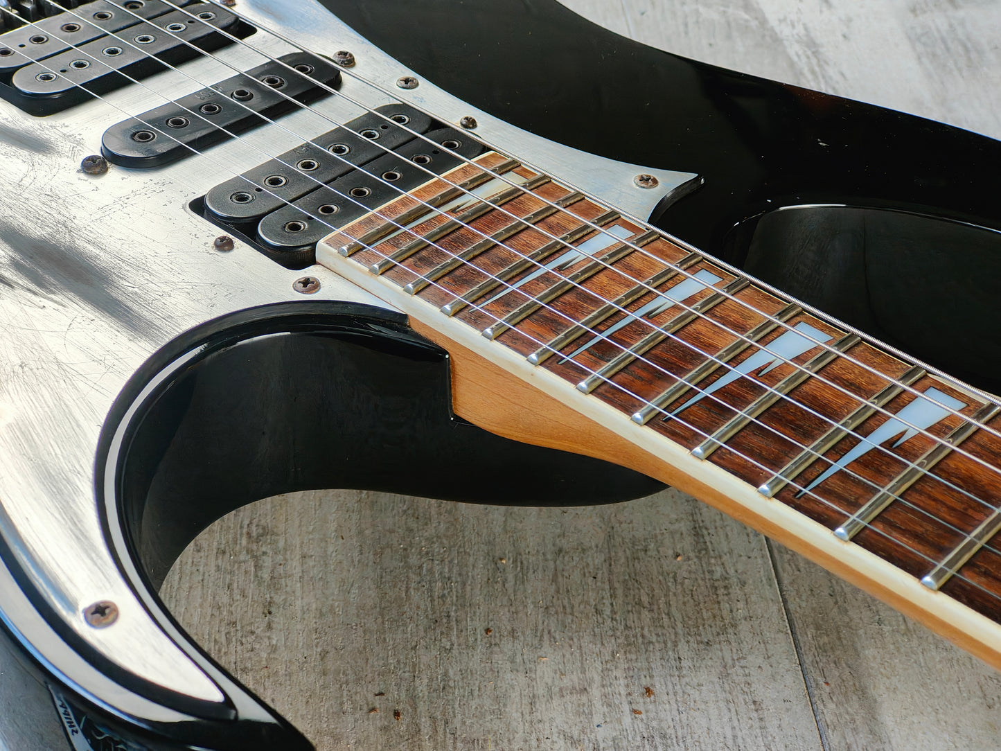 2007 Ibanez RG350EX HSH Superstrat (Black)