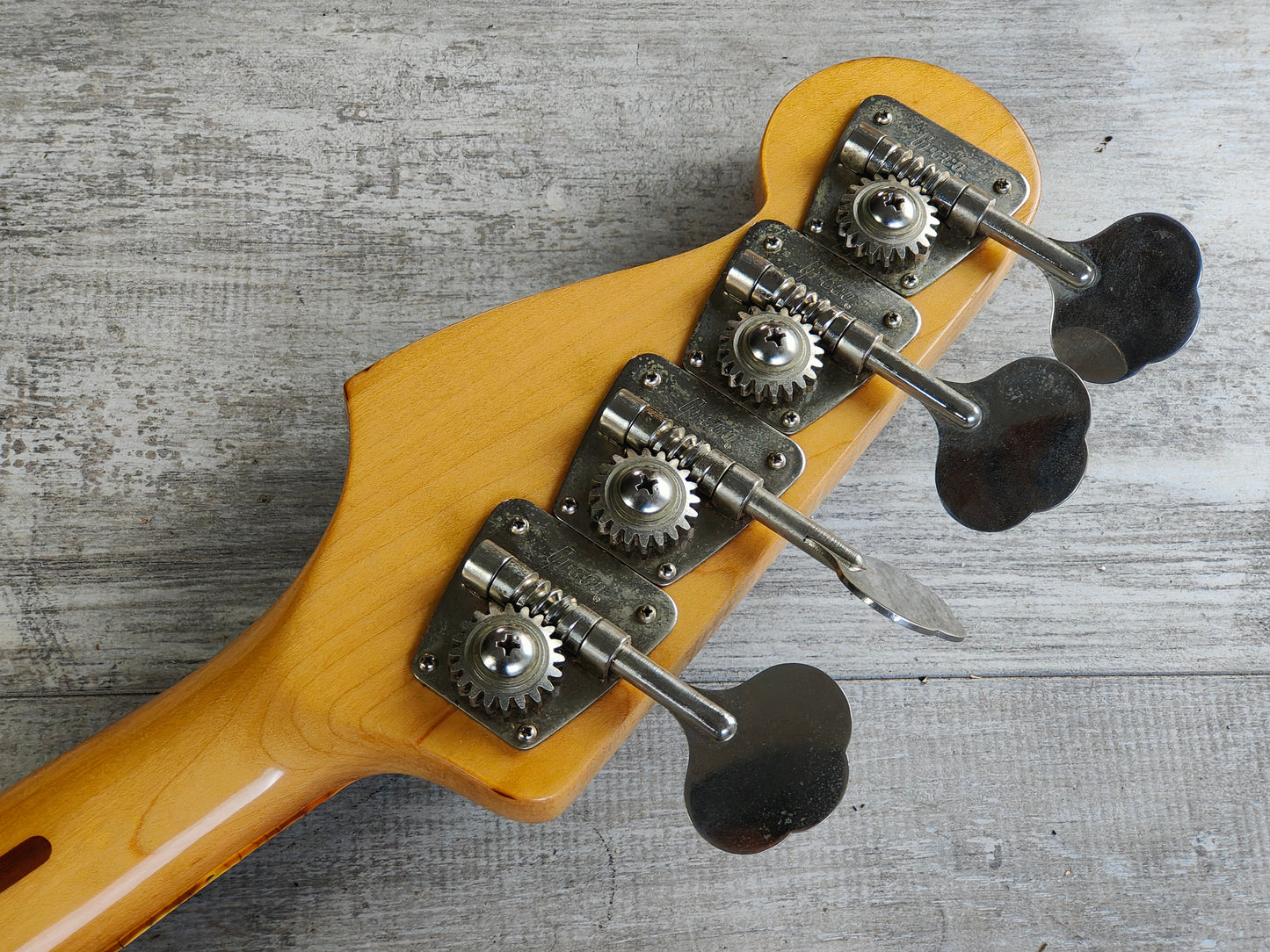 1978 Greco Japan JB600W Jazz Bass (Aged White)