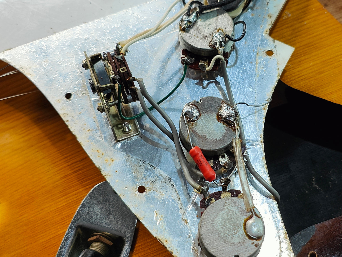 1977 Navigator (by ESP Japan) Esparto SP-01 '62 Reissue Stratocaster (Brown Sunburst)