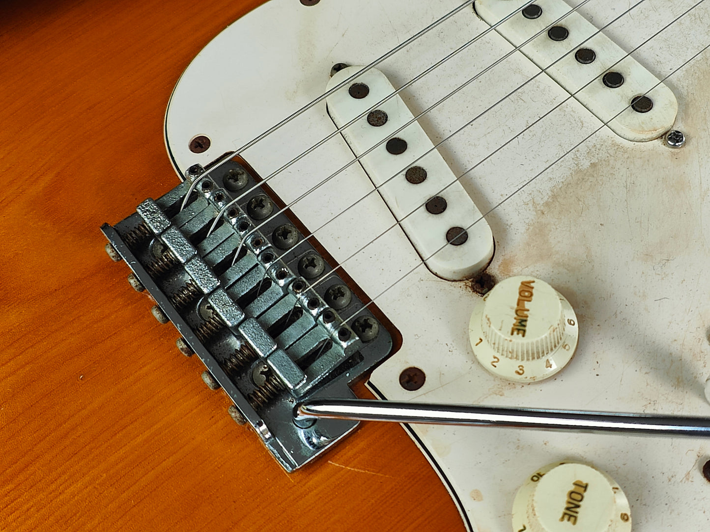 1977 Navigator (by ESP Japan) Esparto SP-01 '62 Reissue Stratocaster (Brown Sunburst)