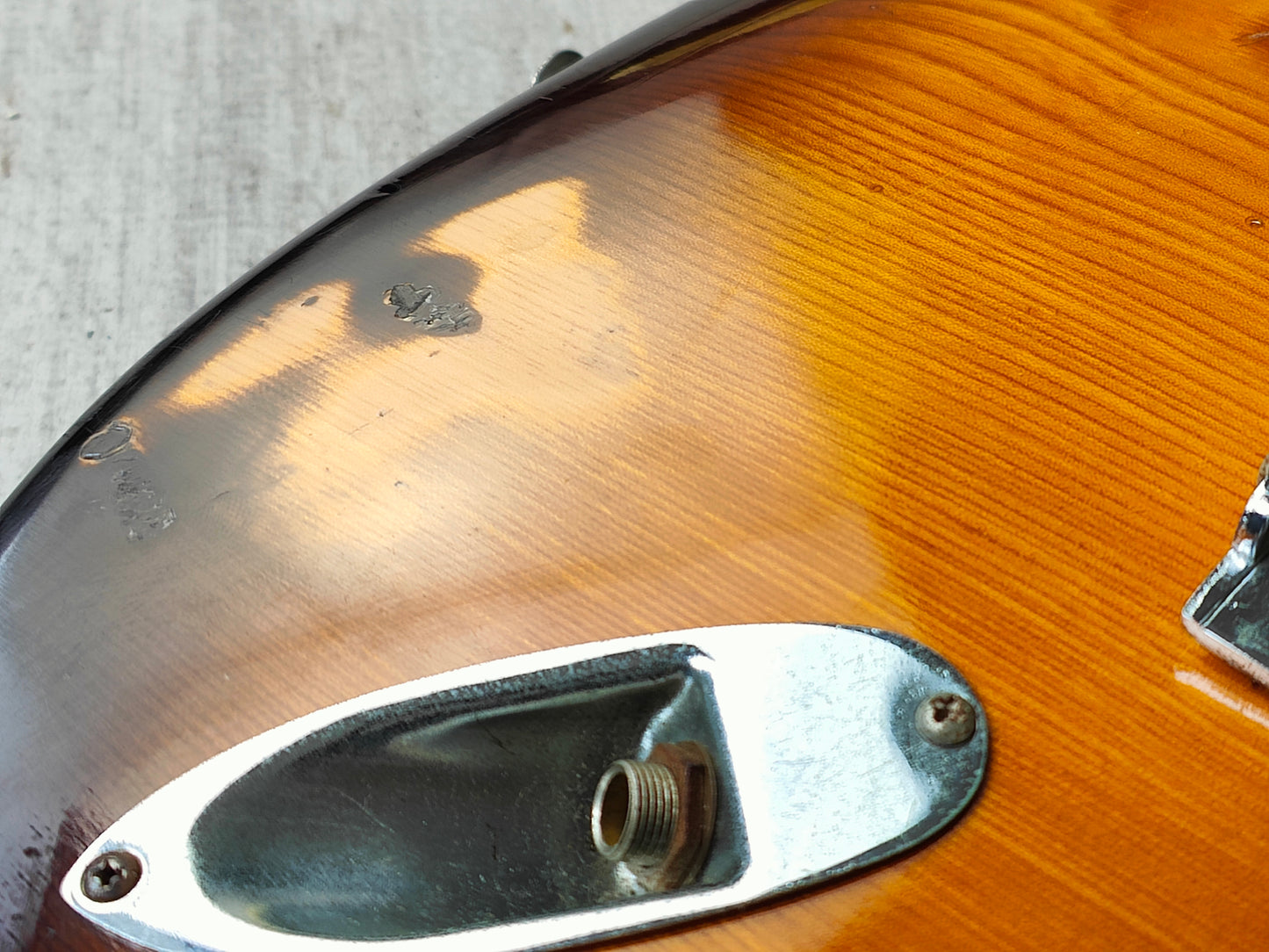 1977 Navigator (by ESP Japan) Esparto SP-01 '62 Reissue Stratocaster (Brown Sunburst)