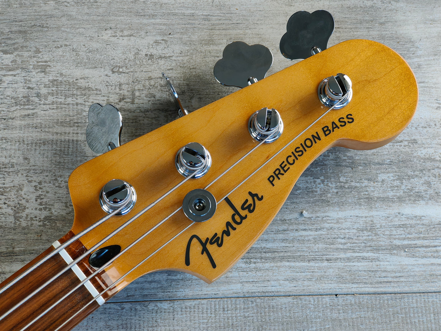 2021 Fender Player Plus Precision Bass - Pau Ferro Fingerboard (3-Color Sunburst)
