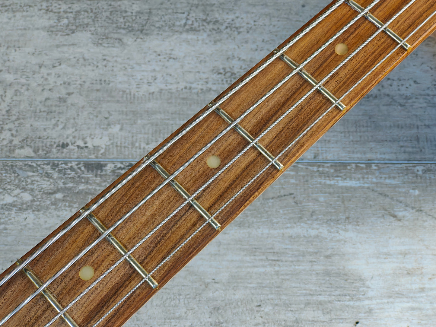 2021 Fender Player Plus Precision Bass - Pau Ferro Fingerboard (3-Color Sunburst)