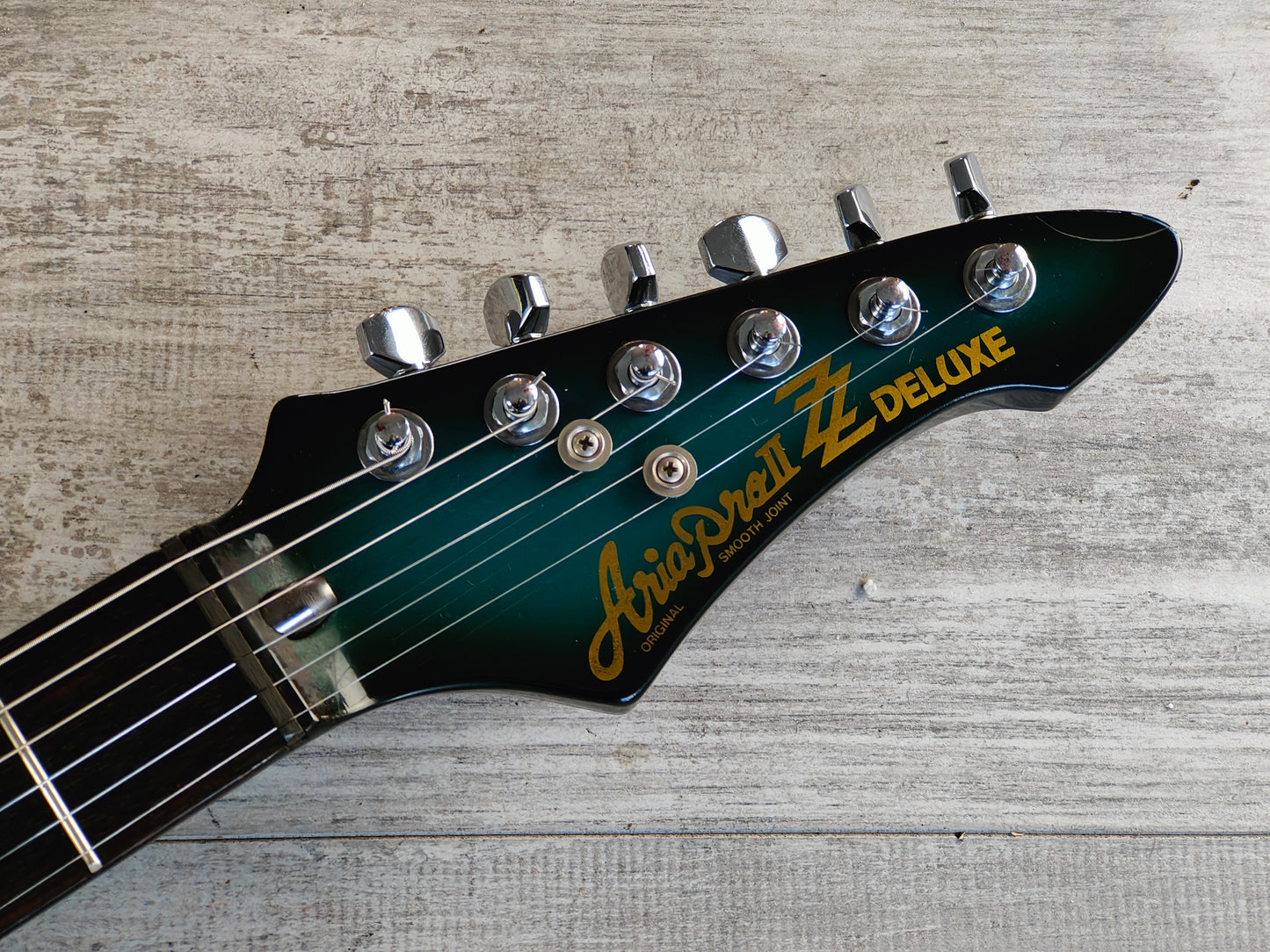 1984 Aria Pro II Japan ZZ Deluxe Explorer (Black Blue Sunburst)