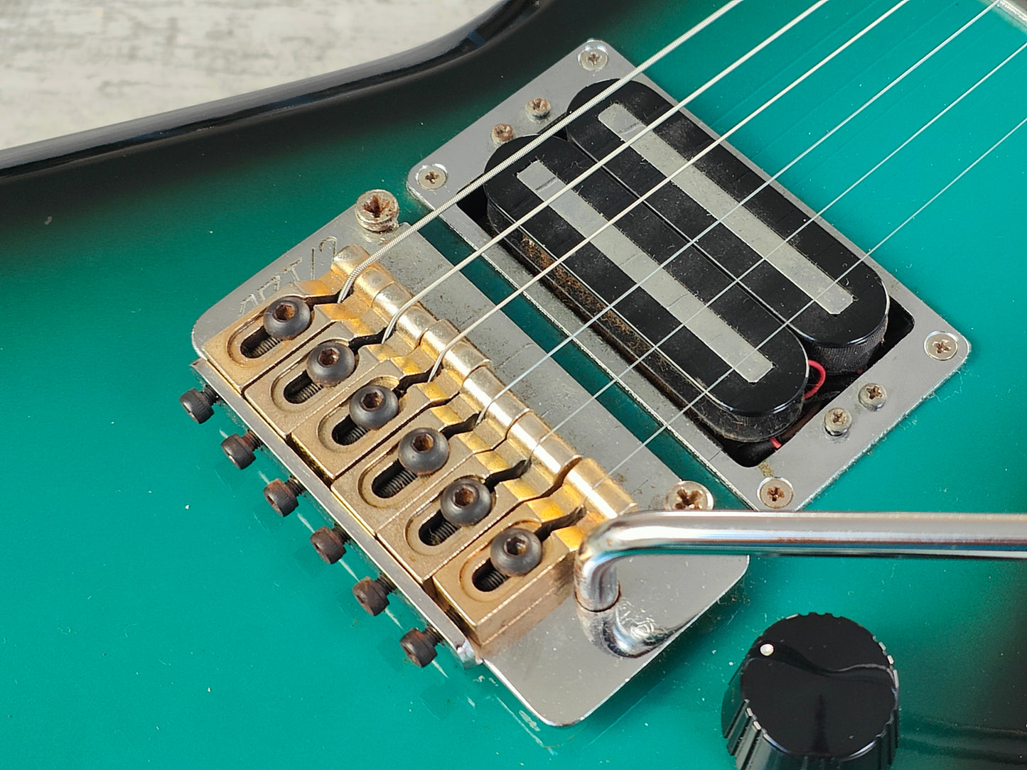 1984 Aria Pro II Japan ZZ Deluxe Explorer (Black Blue Sunburst)