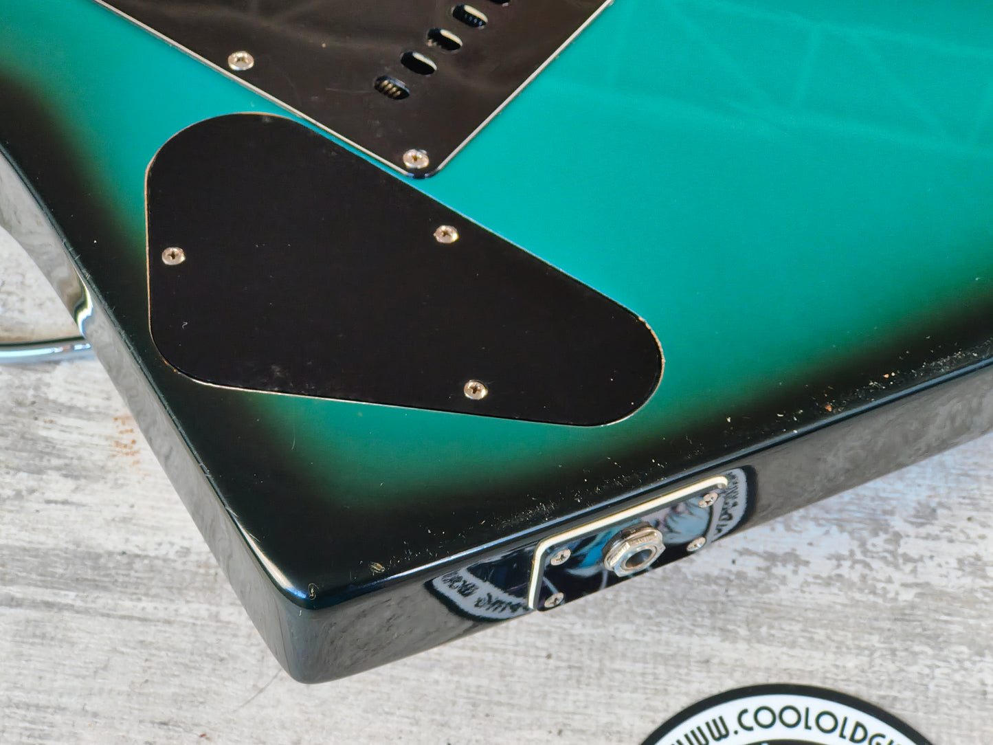 1984 Aria Pro II Japan ZZ Deluxe Explorer (Black Blue Sunburst)