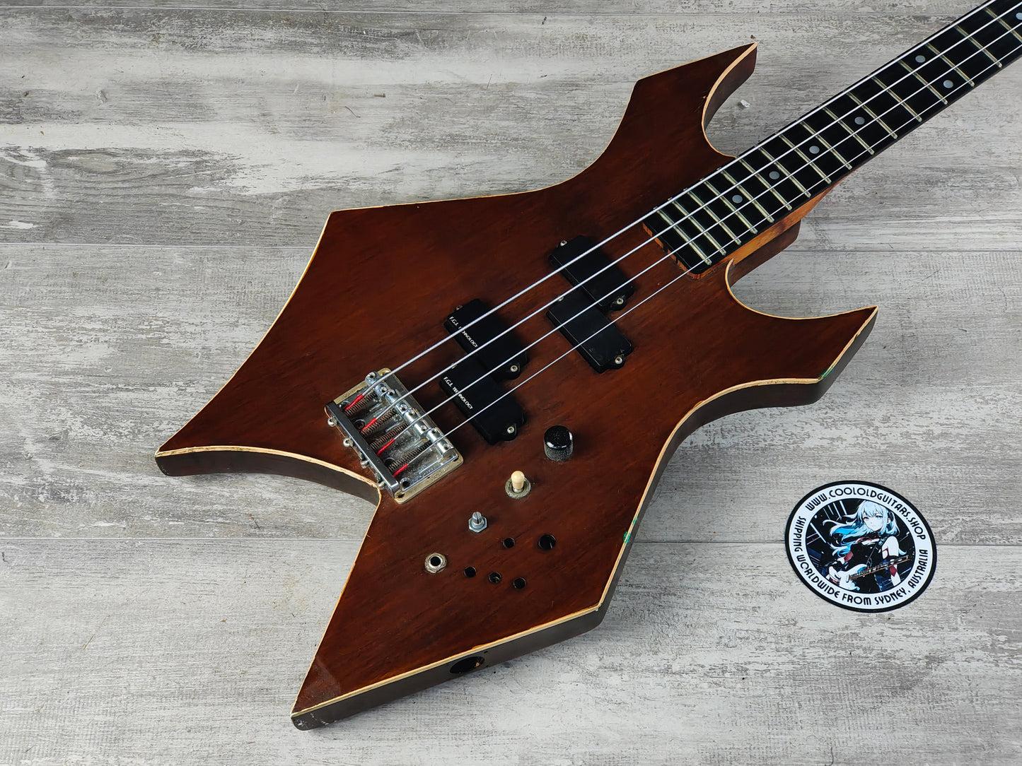 1990 B.C Rich Japan Warlock Bass w/EMG Pickup (Brown)