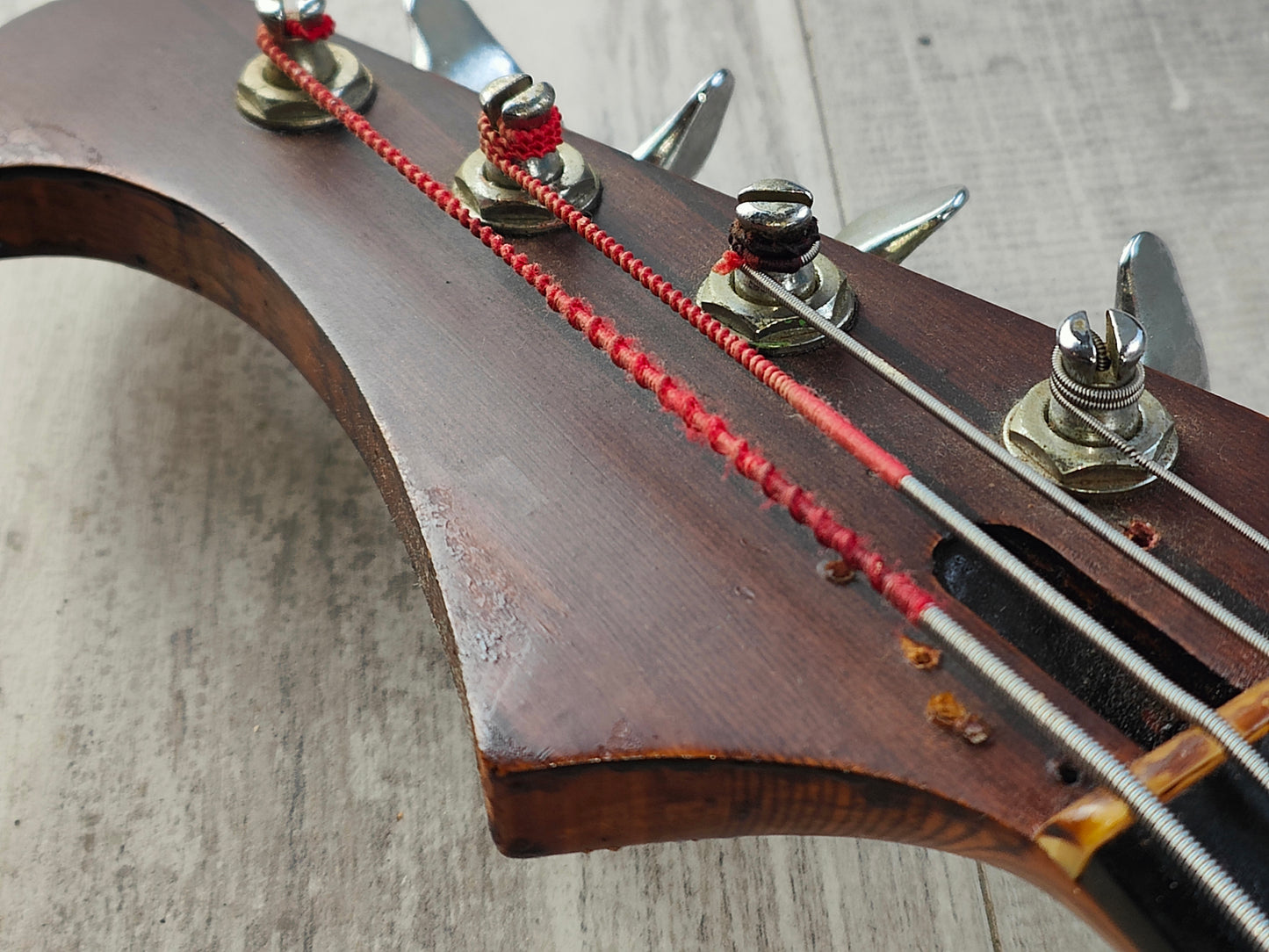 1990 B.C Rich Japan Warlock Bass w/EMG Pickup (Brown)