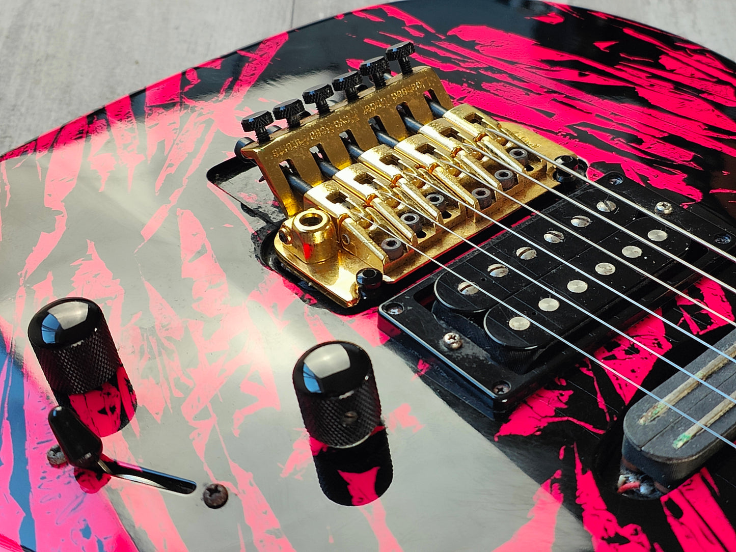 1990 Aria Pro II Japan Magna "Aura" Artist Model Superstrat (Pink Graffiti)