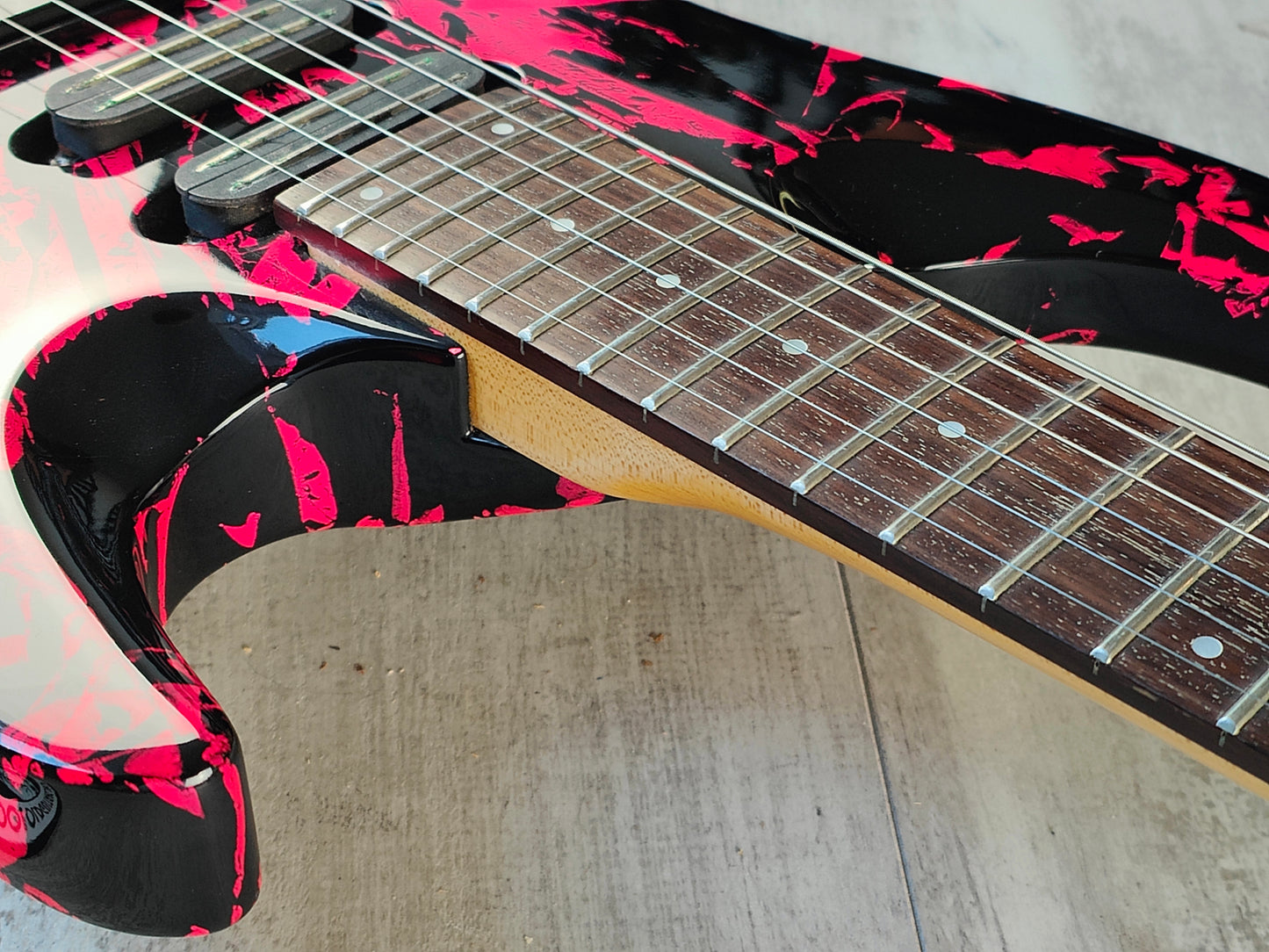 1990 Aria Pro II Japan Magna "Aura" Artist Model Superstrat (Pink Graffiti)