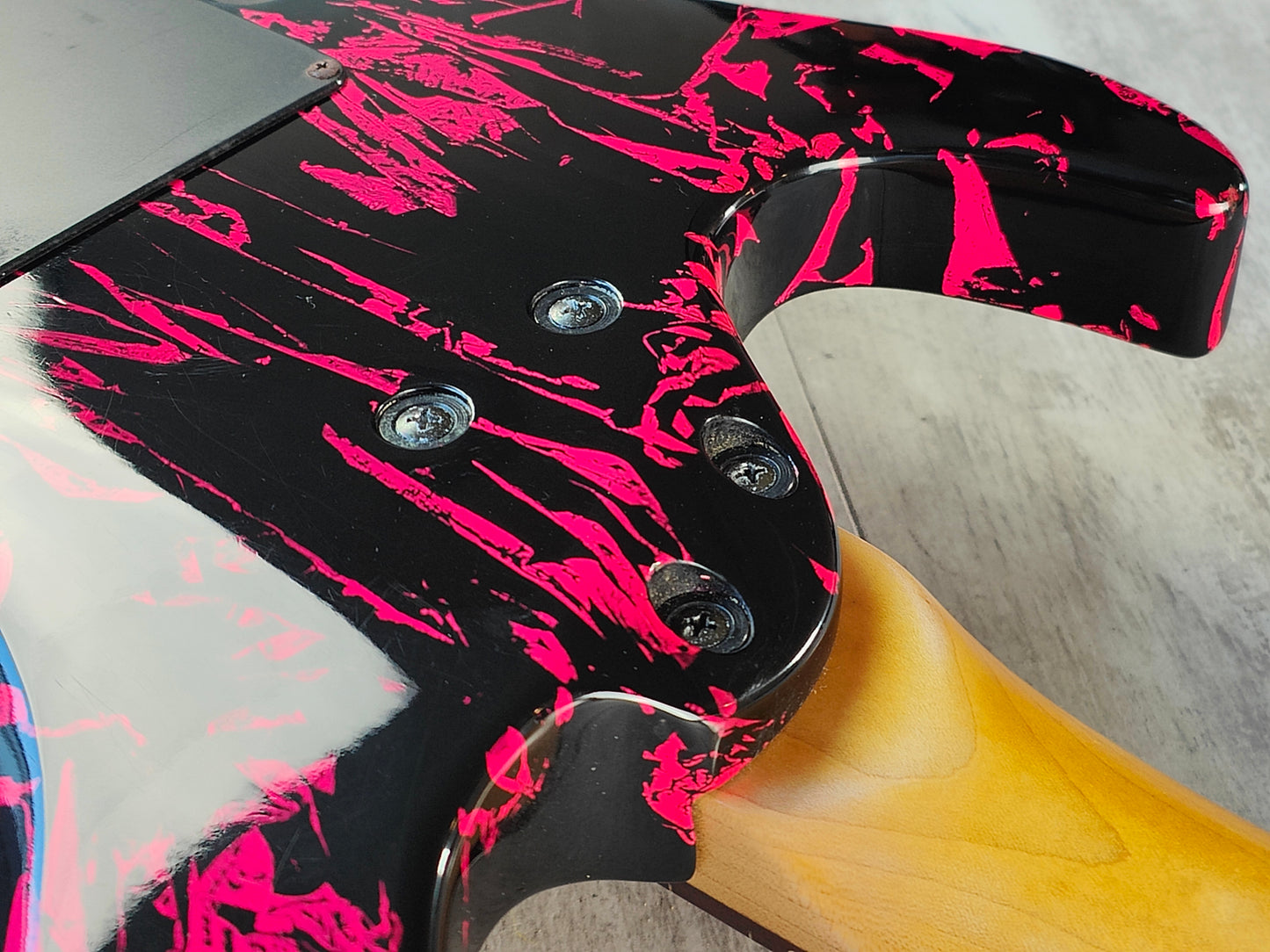 1990 Aria Pro II Japan Magna "Aura" Artist Model Superstrat (Pink Graffiti)