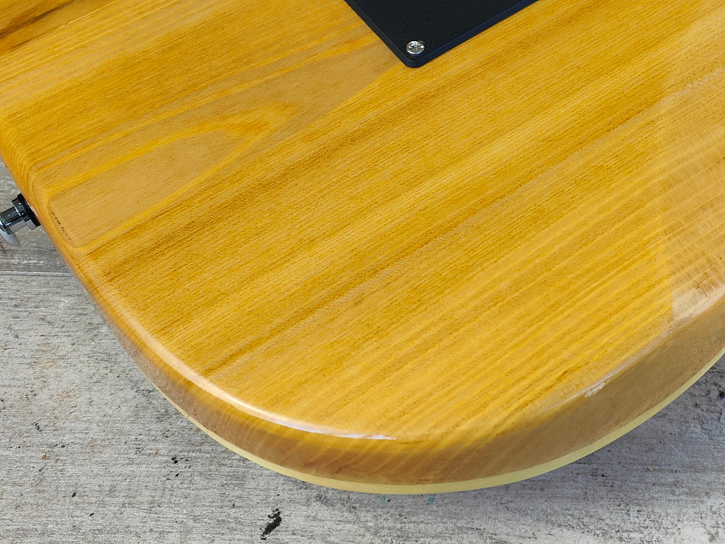 Unknown HSH Superstrat from Japan (Vine Inlay)