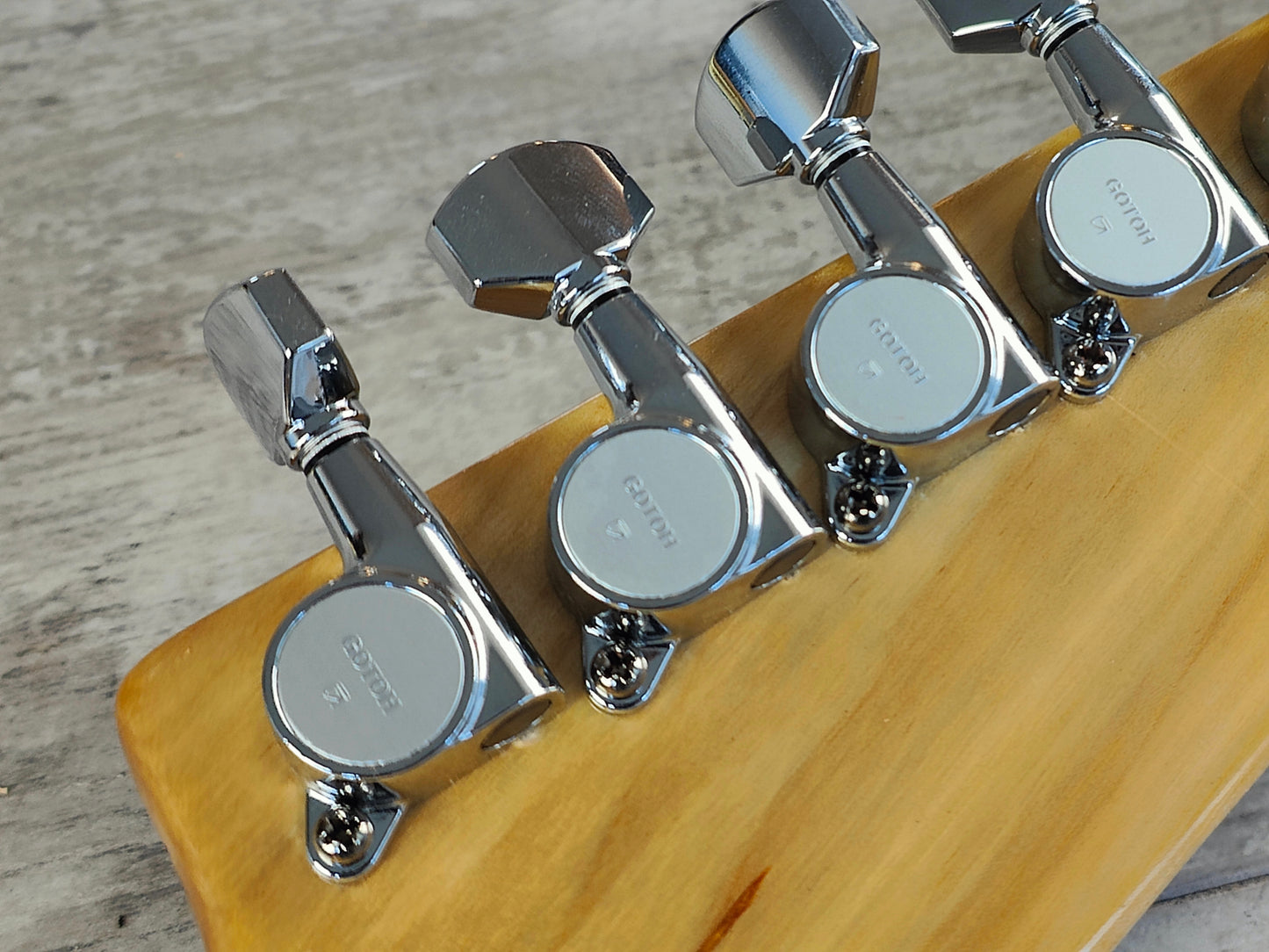 Unknown HSH Superstrat from Japan (Vine Inlay)