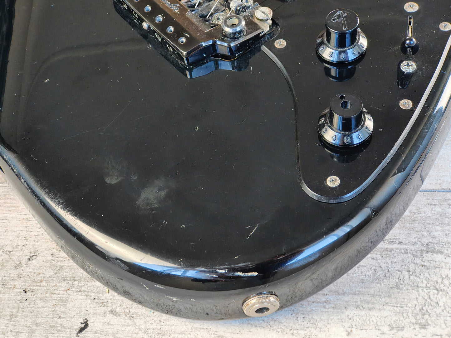 1984 Fender Japan ST-555 HH Contemporary Stratocaster (Black)