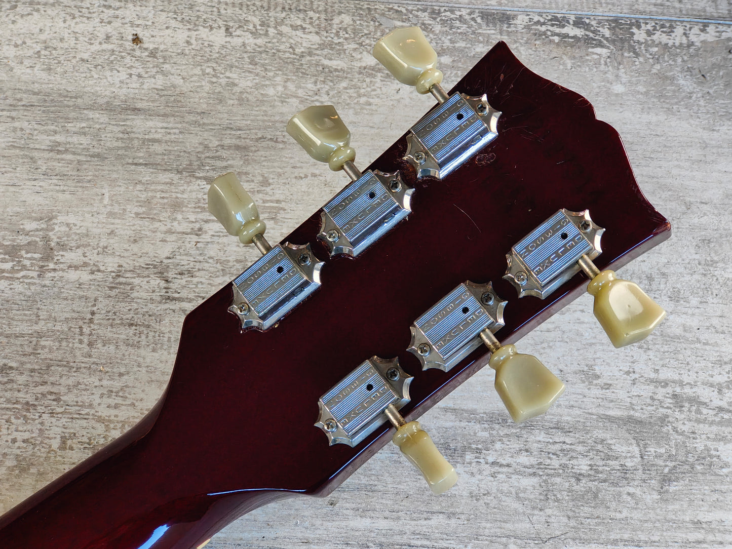 1997 Gibson USA Les Paul Studio (Wine Red)