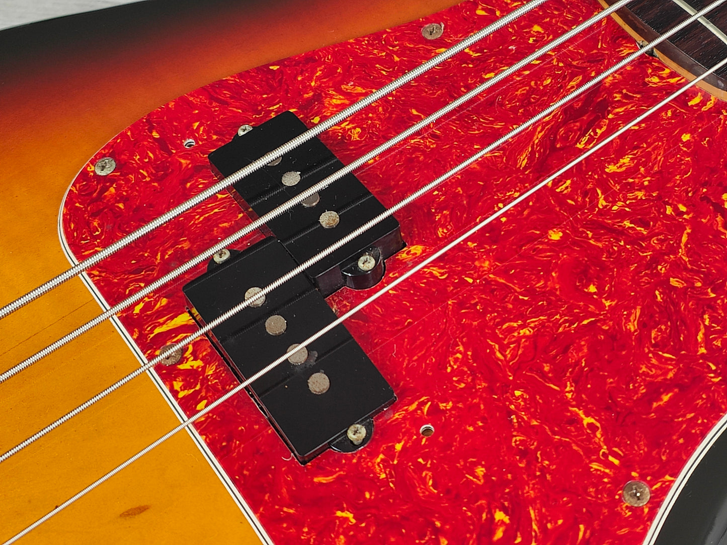 1990 Fender Japan PB62-55 '62 Reissue Precision Bass (Sunburst)