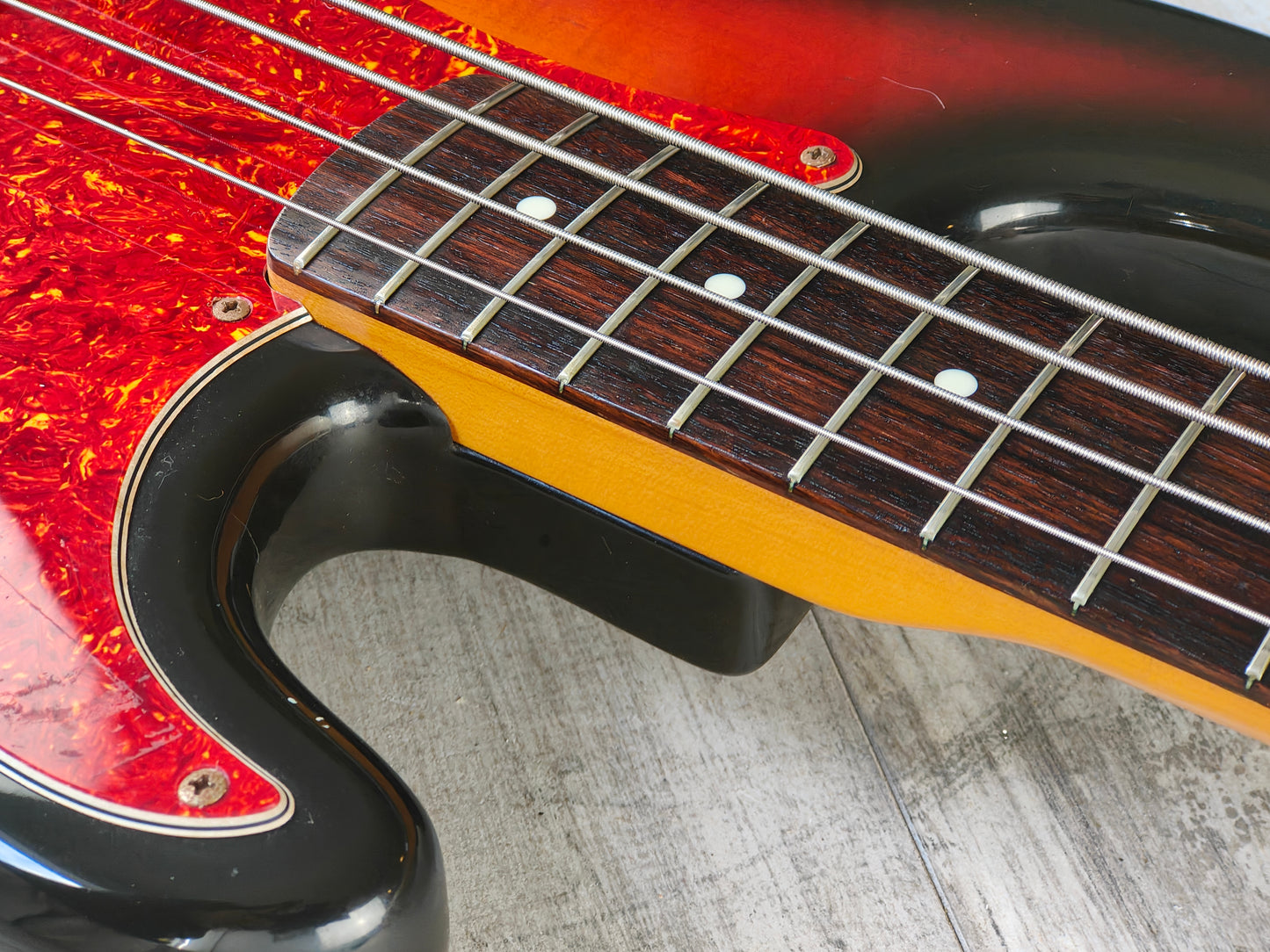 1990 Fender Japan PB62-55 '62 Reissue Precision Bass (Sunburst)