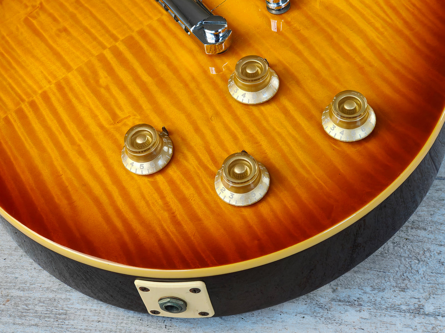 1990's Tokai LS Love Rock Les Paul Standard (Amber Sunburst)