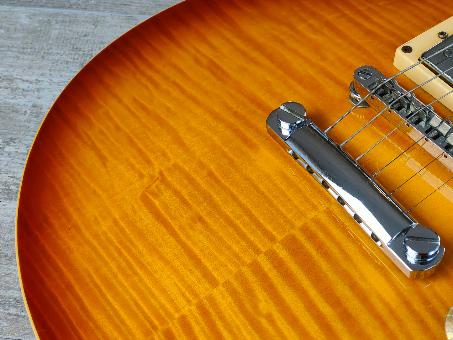 1990's Tokai LS Love Rock Les Paul Standard (Amber Sunburst)