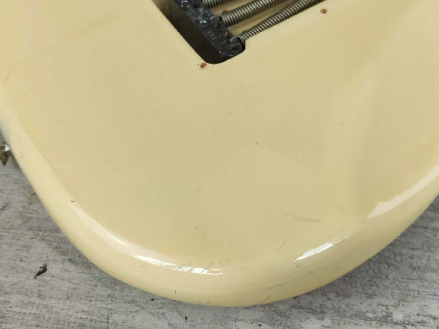 1978 Fernandes Japan FST-70 Scalloped Vintage Stratocaster (Vintage White)