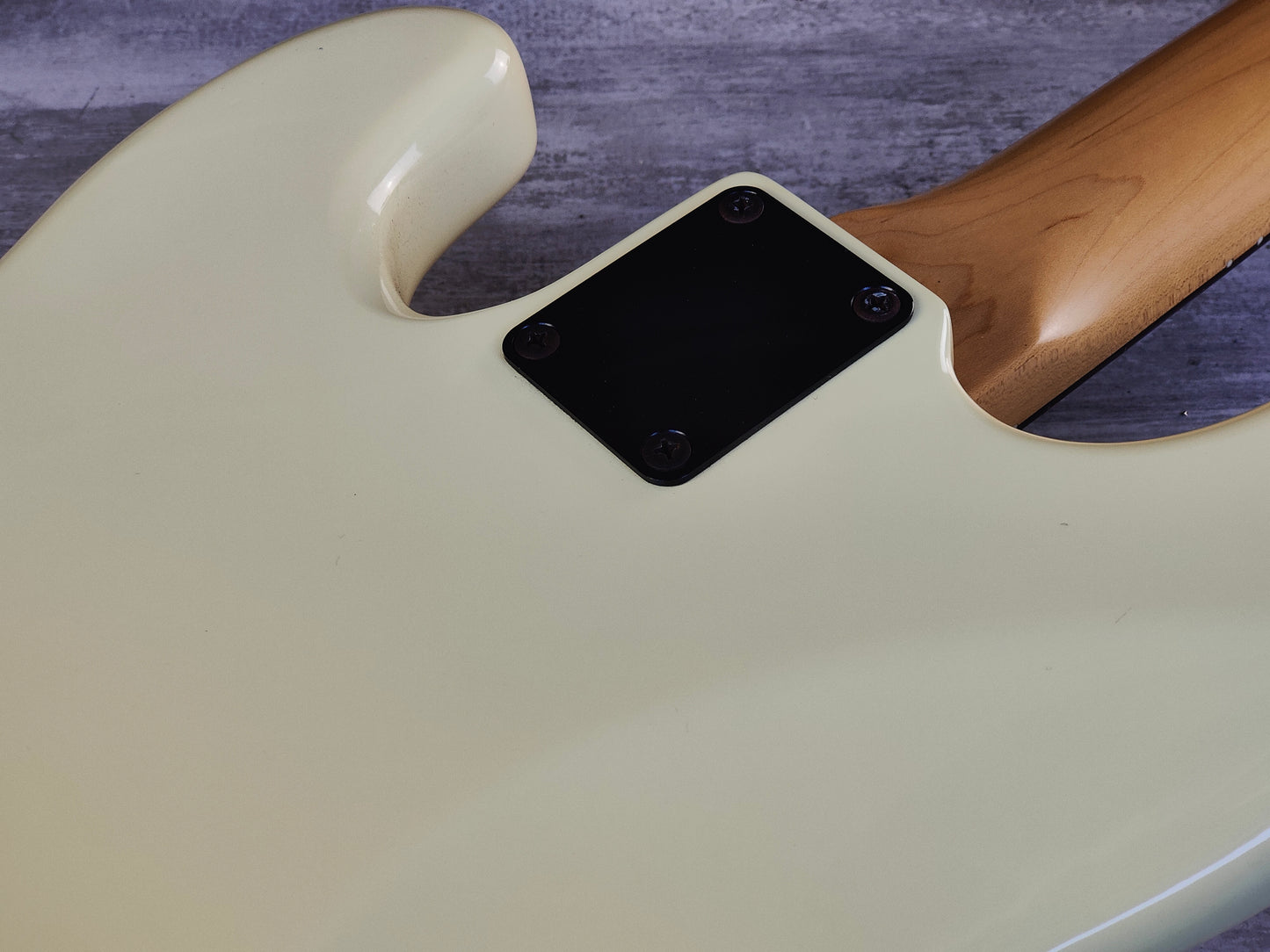 1987 Fender Japan "Jazz Bass Special" Duff McKagen Bass (Aged White)