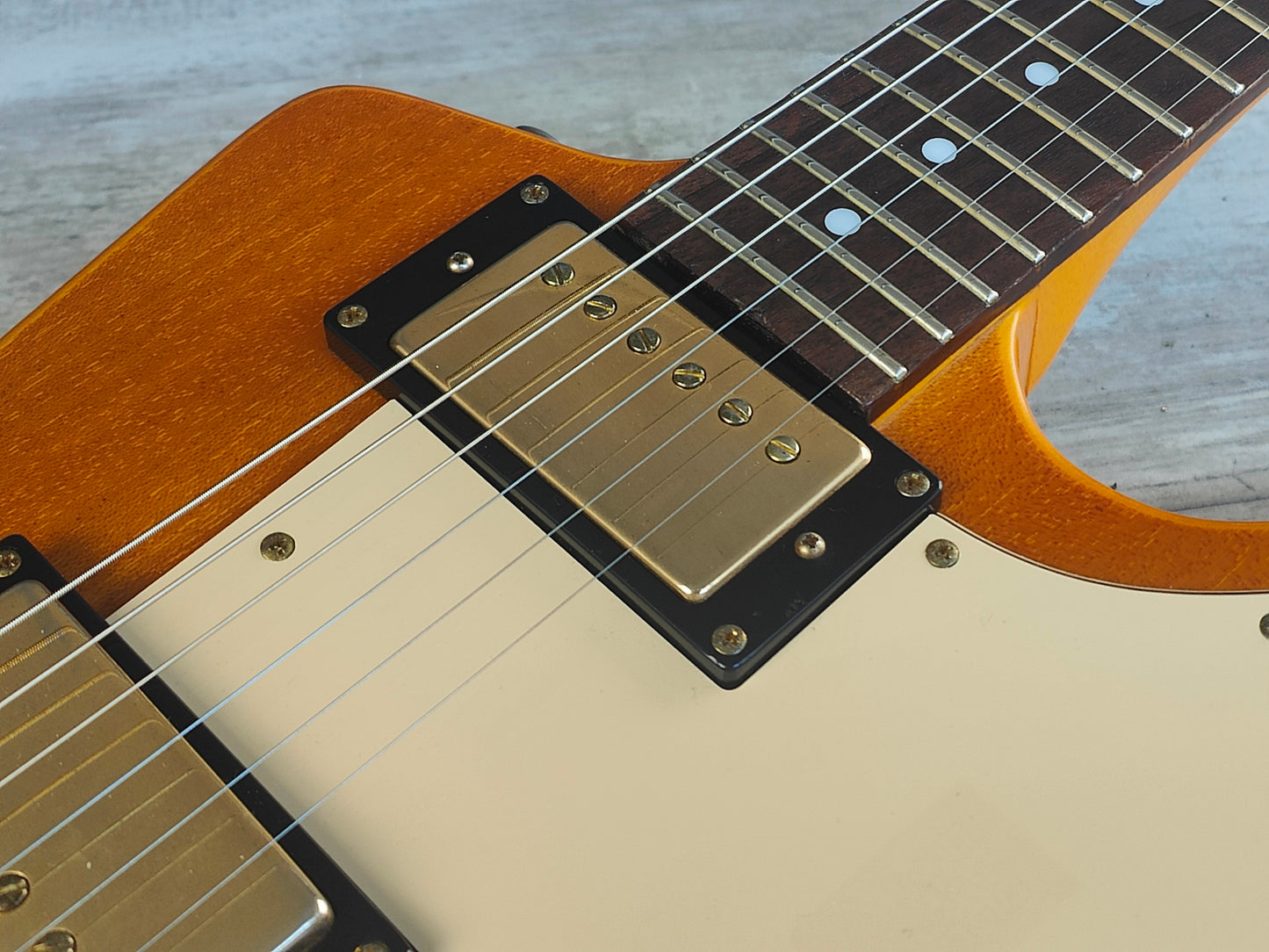 2009 Epiphone '58 1958 Reissue Korina Explorer (Aged Natural)