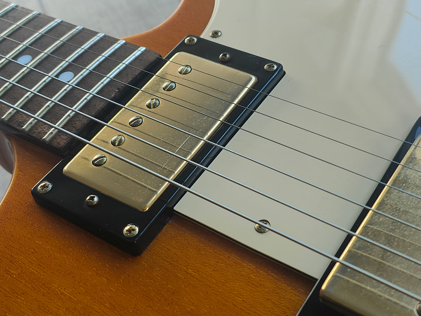 2009 Epiphone '58 1958 Reissue Korina Explorer (Aged Natural)