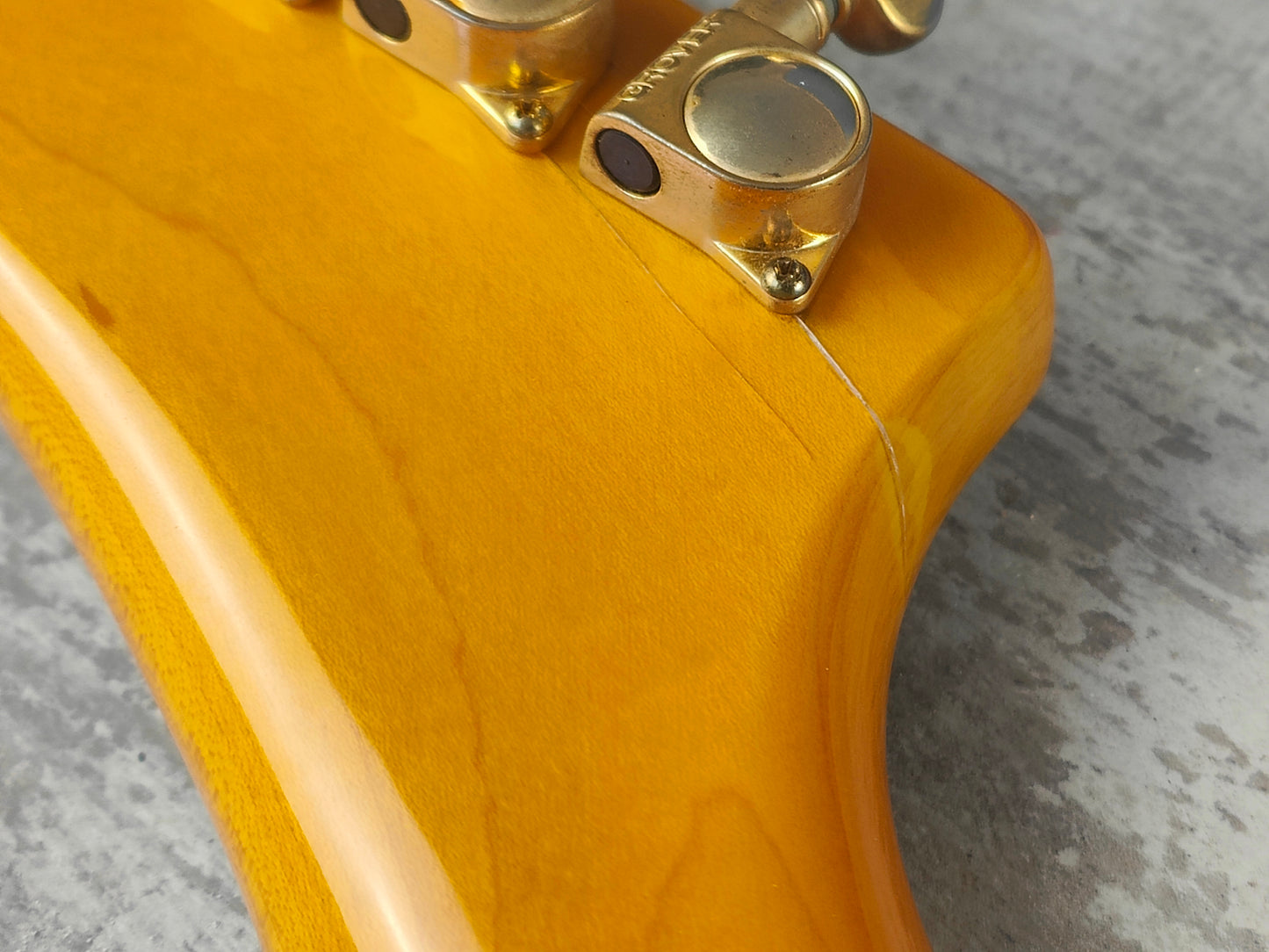 2009 Epiphone '58 1958 Reissue Korina Explorer (Aged Natural)