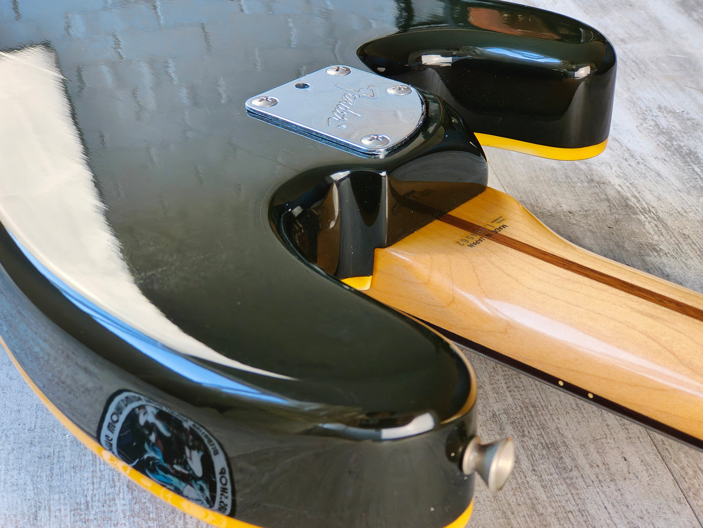 1991 Fender Japan PBAC-100FL Fretless Thinline Electric/Acoustic Precision Bass (Sunburst)