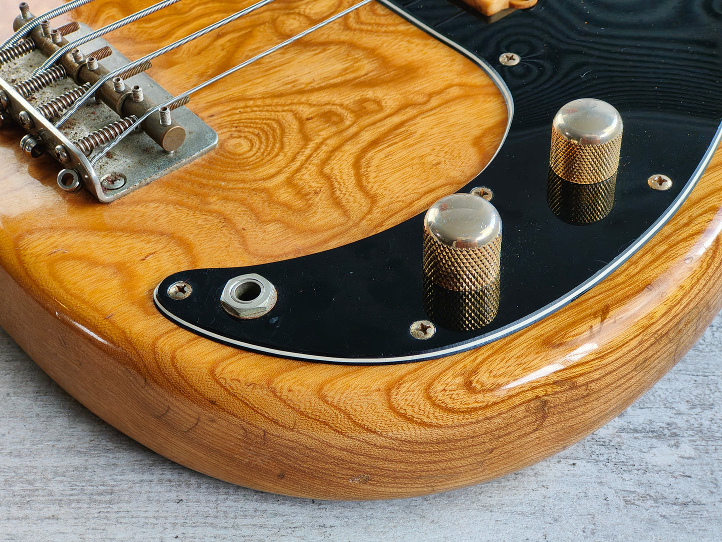 1980 Tokai Japan PB Hard Puncher Precision Bass (Curly Natural Ash)