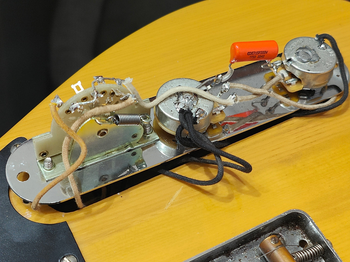 1983 Squier (by Fender Japan) JV Series '52 Reissue Telecaster (Vintage Natural)