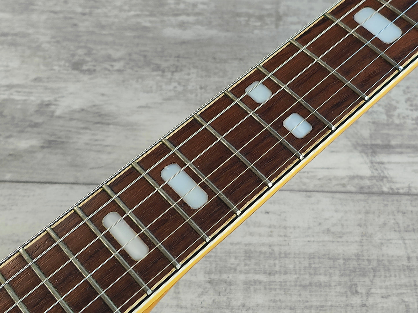 1968 Kawai Japan CB-2V "Banjitar" Electric Guitar (Round & Cute)