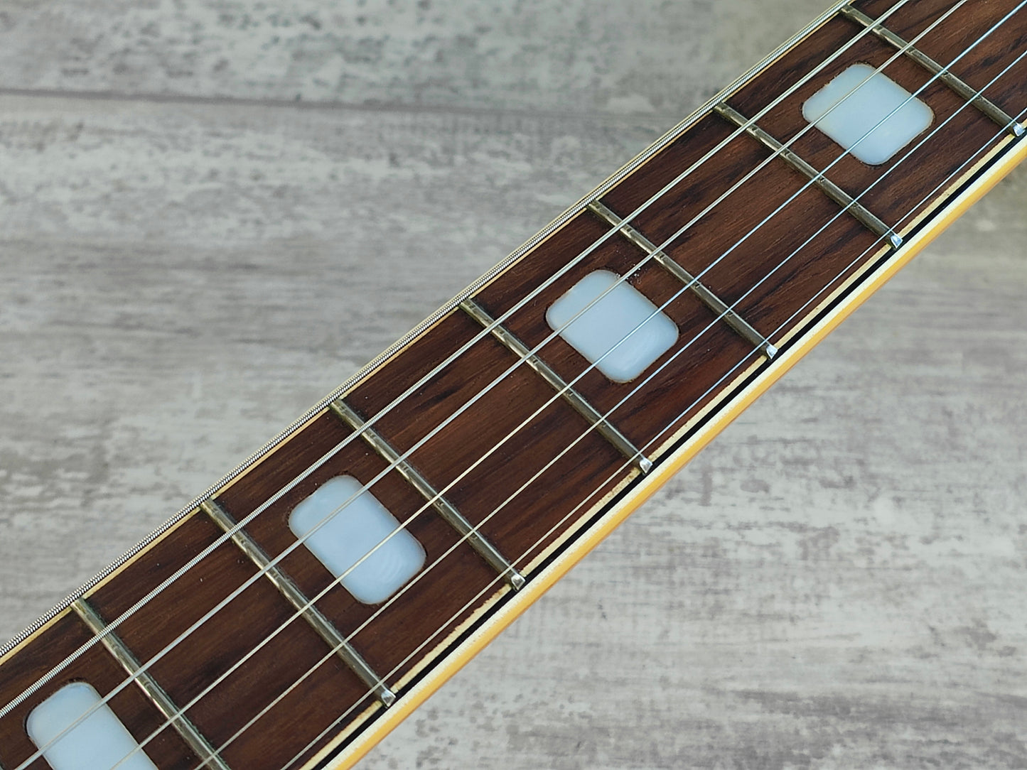 1968 Kawai Japan CB-2V "Banjitar" Electric Guitar (Round & Cute)