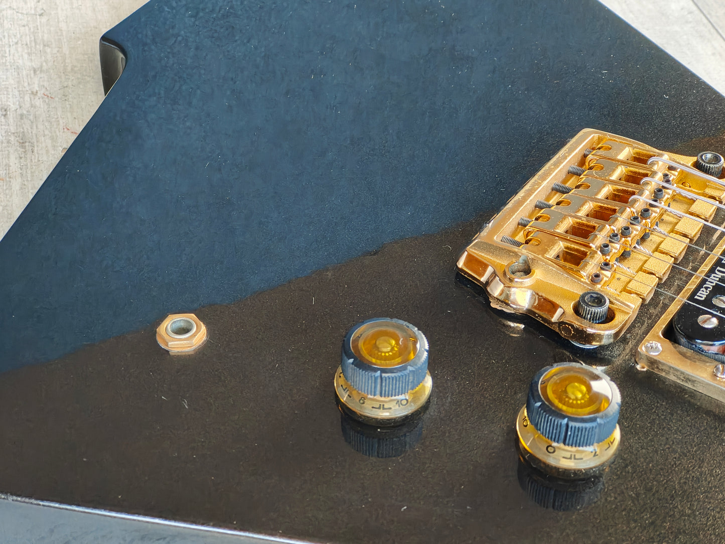 1982 Ibanez Japan DT100 Single Humbucker Destroyer (Metallic Black)