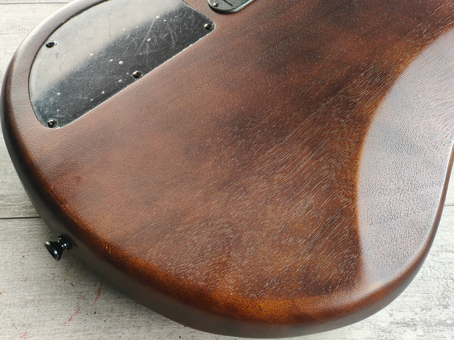 Ibanez SR206B WNF SR GIO 6-String Electric Bass (Walnut Flat)